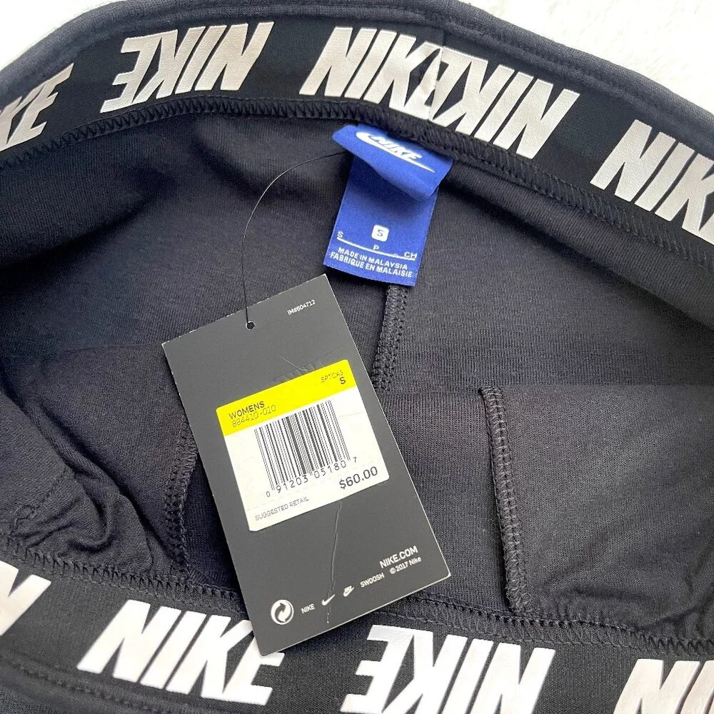 NWT NIKE Croped Jersey High Waist PANT SNKR 884410-010 Black S - Picture 8 of 13